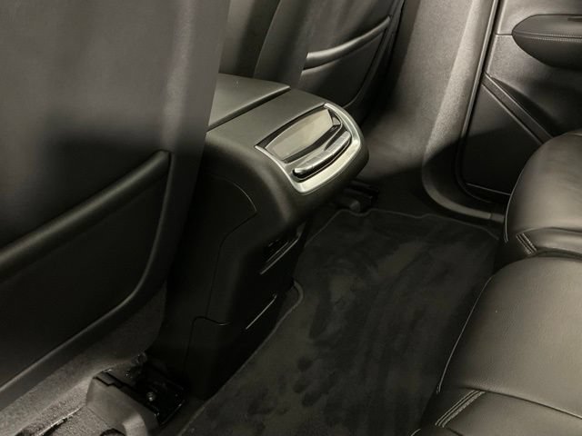 Certified 2025 Cadillac XT6 Sport w/ Technology Package AWD/4WD image 16