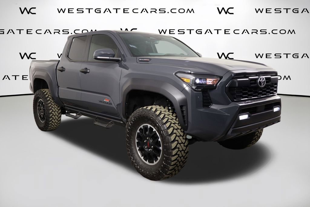 Used 2025 Toyota Tacoma Limited image 45