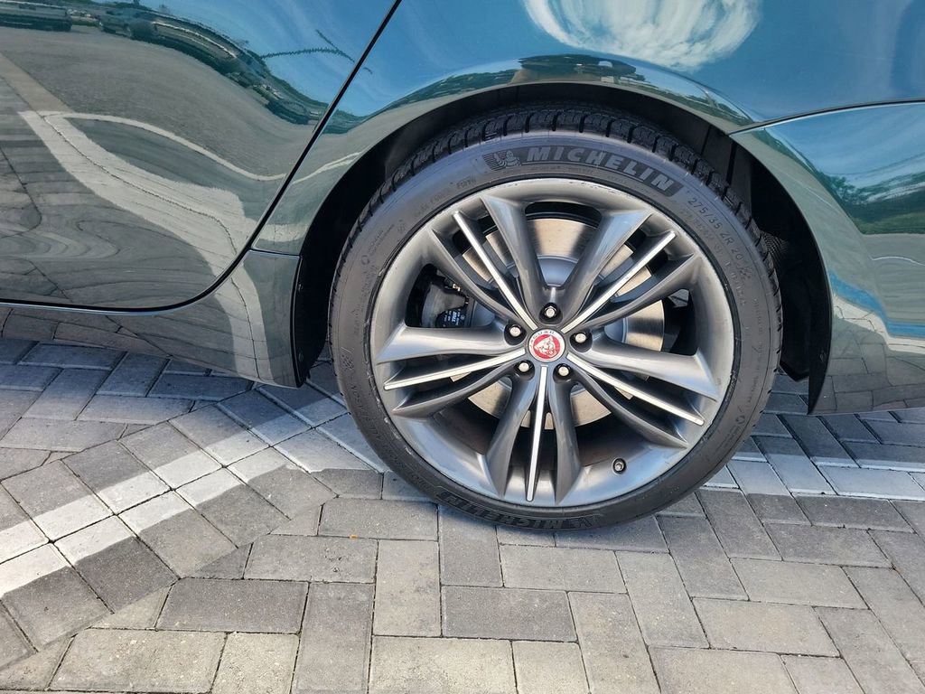 Used 2019 Jaguar XJ L Supercharged RWD image 14