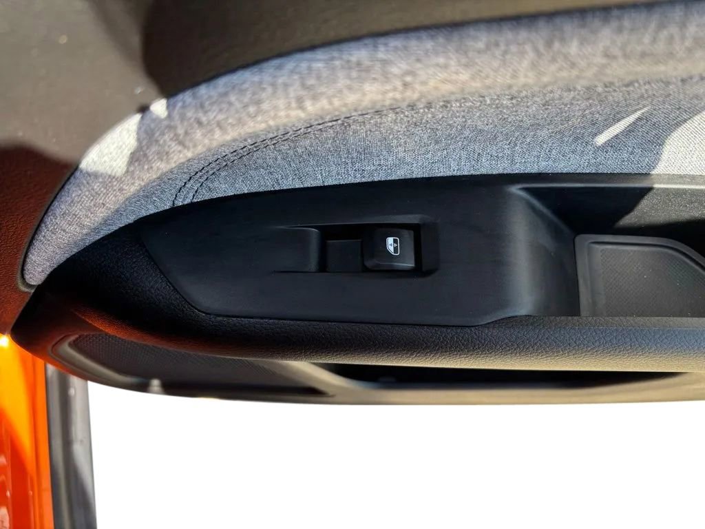 Used 2026 Jeep Compass Latitude image 28