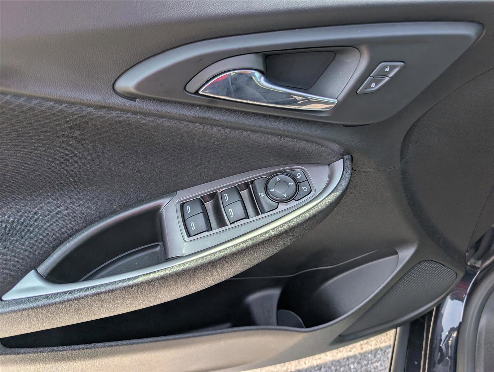 Used 2022 Chevrolet Malibu LS w/ LPO, Convenience Package 1 image 18