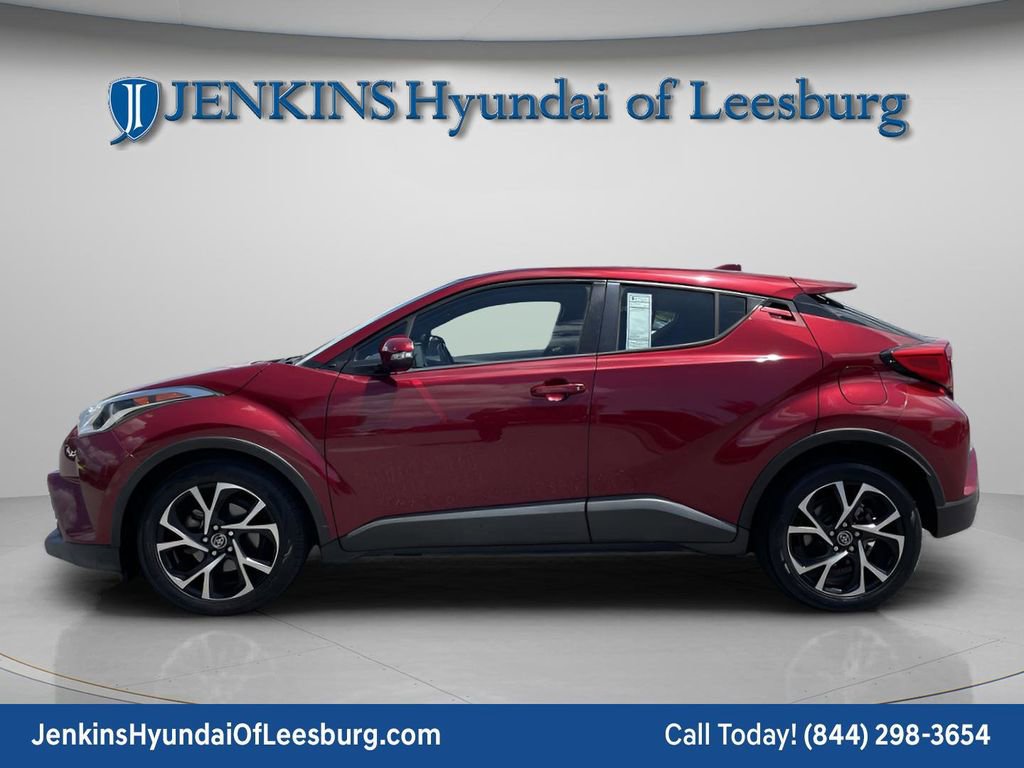 Used 2019 Toyota C-HR XLE image 9