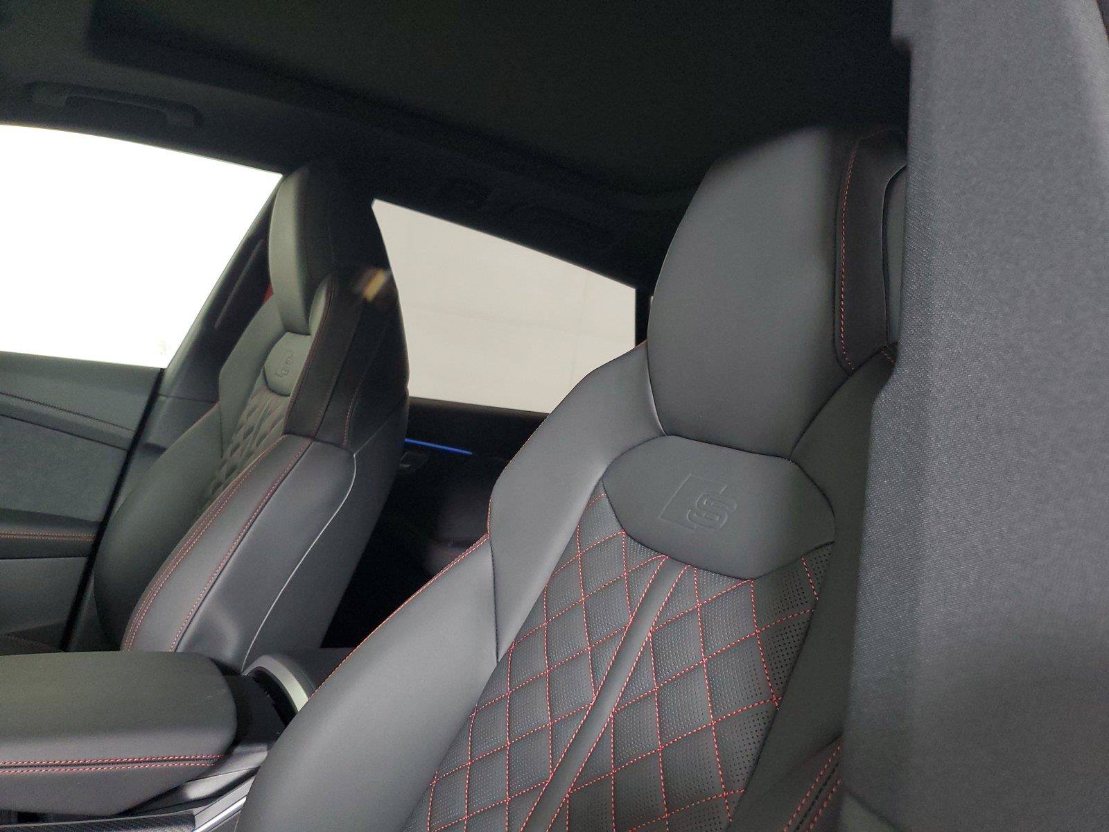 New 2026 Audi Q8 Prestige AWD/4WD image 23