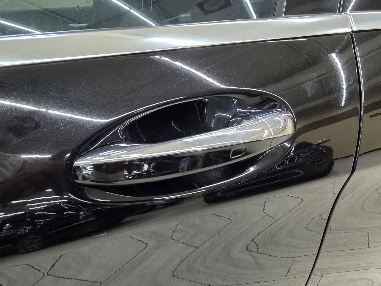 Used 2017 Mercedes-Benz S 550 Sedan image 12