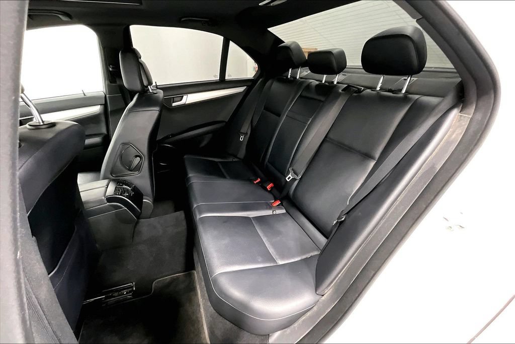 Used 2013 Mercedes-Benz C 300 4MATIC Sedan image 24