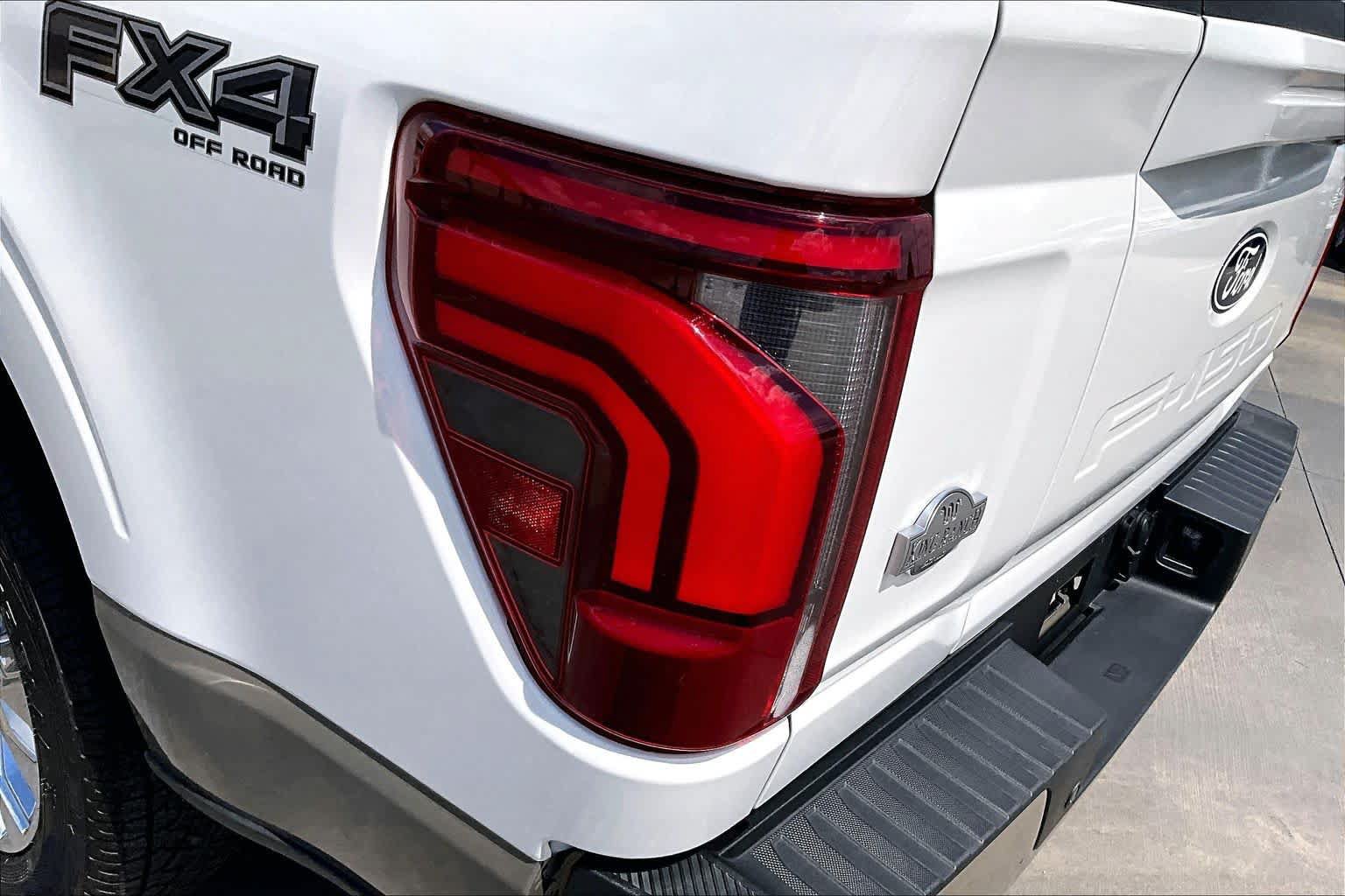 Used 2025 Ford F150 King Ranch w/ FX4 Off-Road Package AWD/4WD image 28