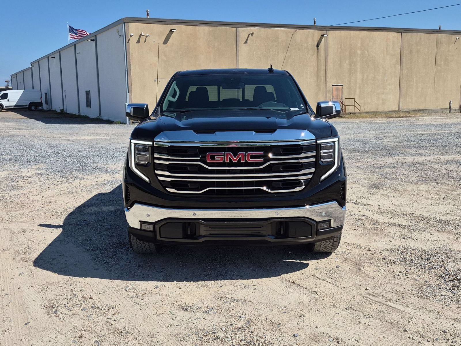 New 2026 GMC Sierra 1500 SLT AWD/4WD image 9