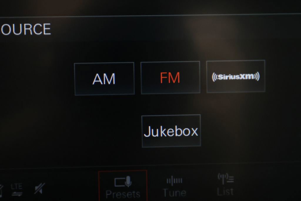 Used 2018 Porsche 911 Carrera S image 33