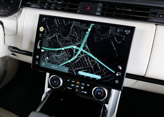 Used 2023 Land Rover Range Rover SE image 19