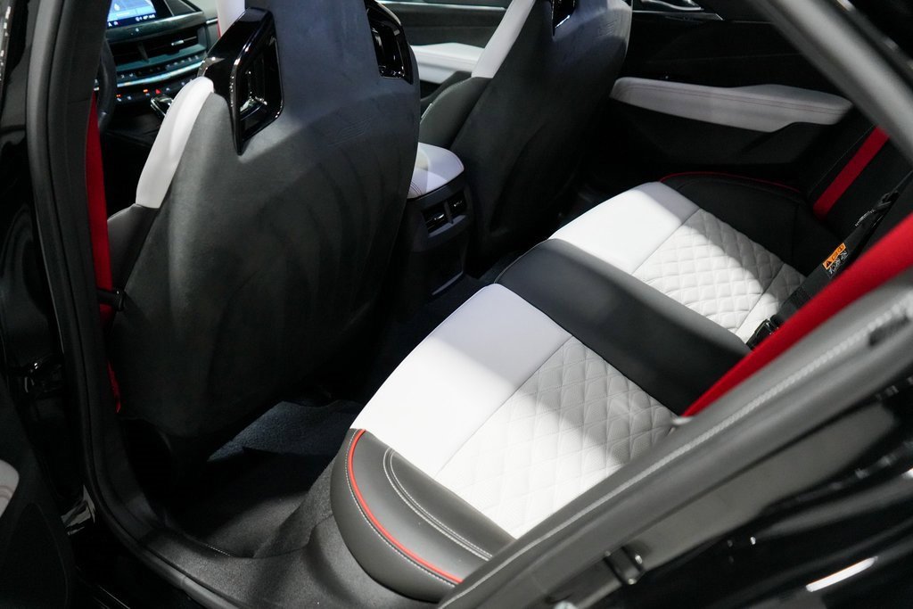 Used 2023 Cadillac CT4 V Blackwing w/ Driver Assist Package image 23