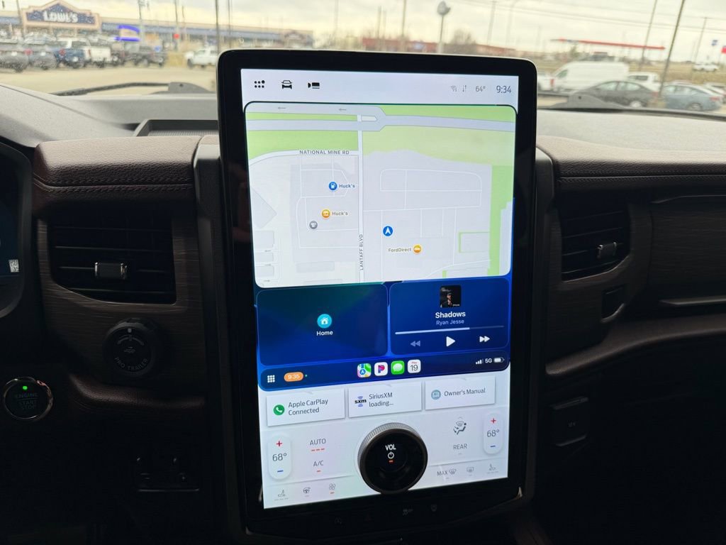 Used 2024 Ford Expedition Limited image 17