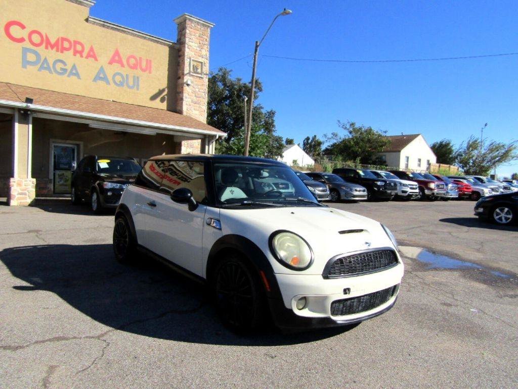 Used 2010 MINI Cooper S FWD image 3
