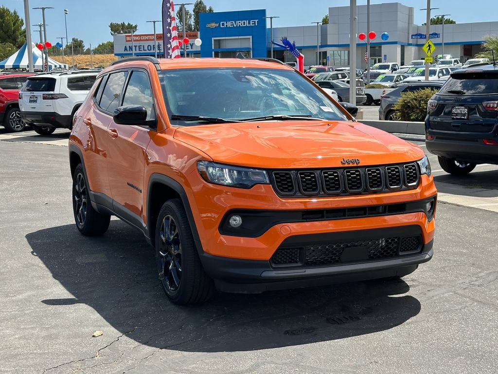New 2026 Jeep Compass Latitude AWD/4WD image 10