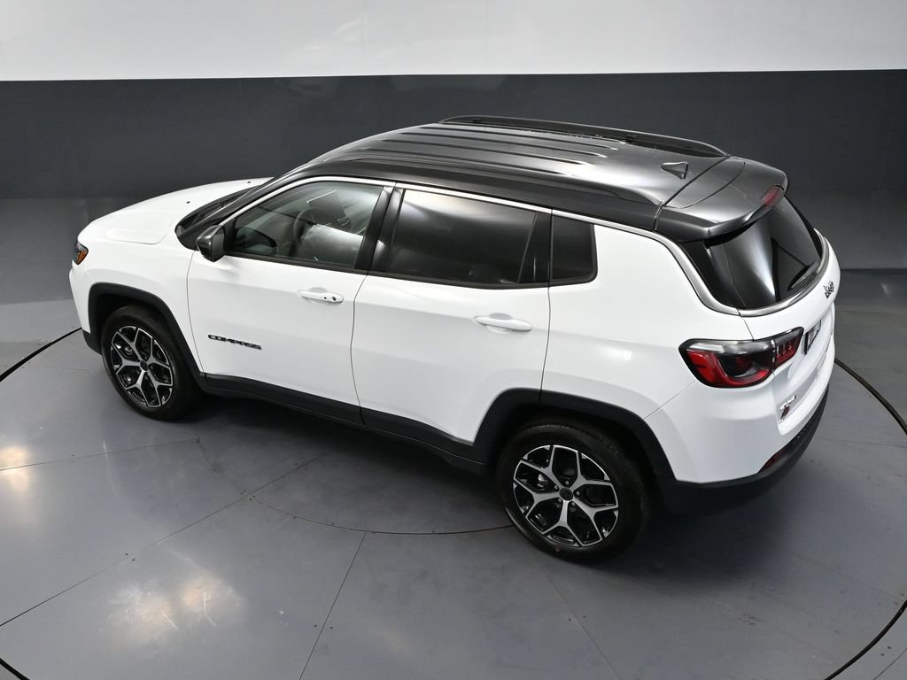 Used 2026 Jeep Compass Limited AWD/4WD image 47