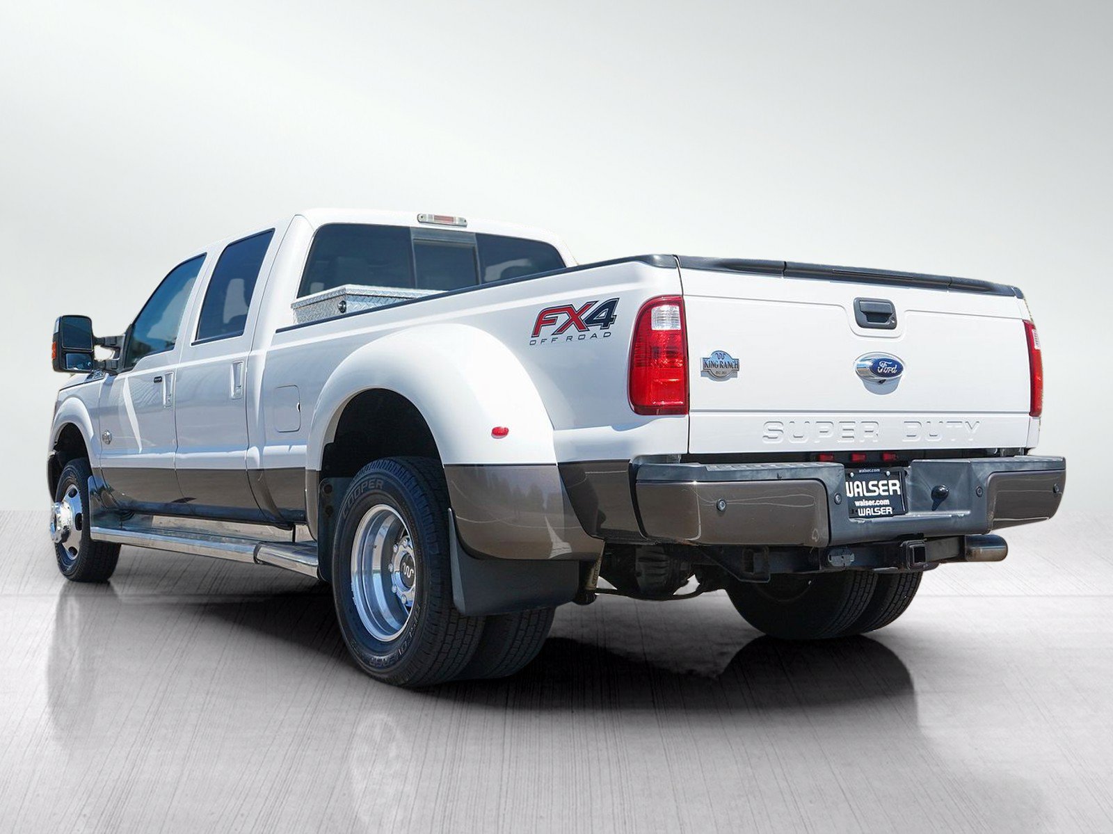 Used 2016 Ford F350 King Ranch AWD/4WD image 3