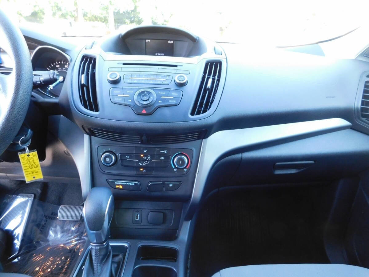 Used 2018 Ford Escape S image 7