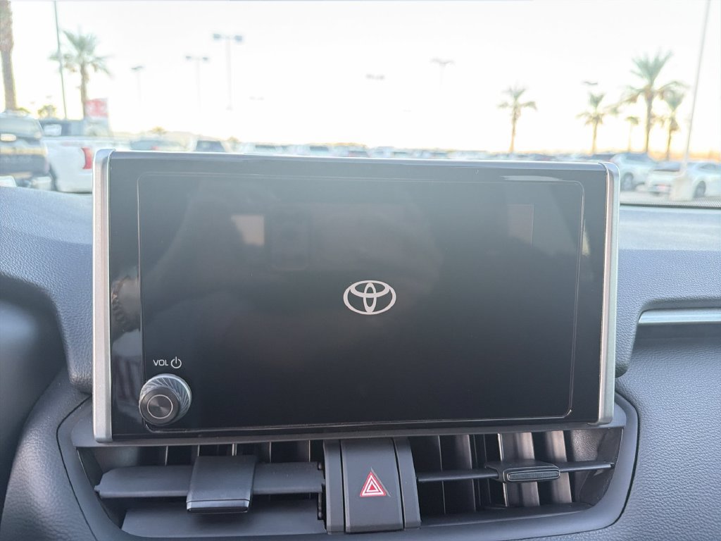 Certified 2024 Toyota RAV4 SE w/ Convenience Package AWD/4WD image 20