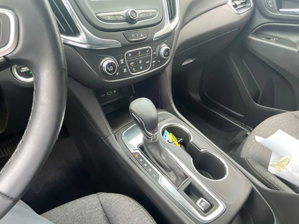 Used 2023 Chevrolet Equinox LT FWD image 23