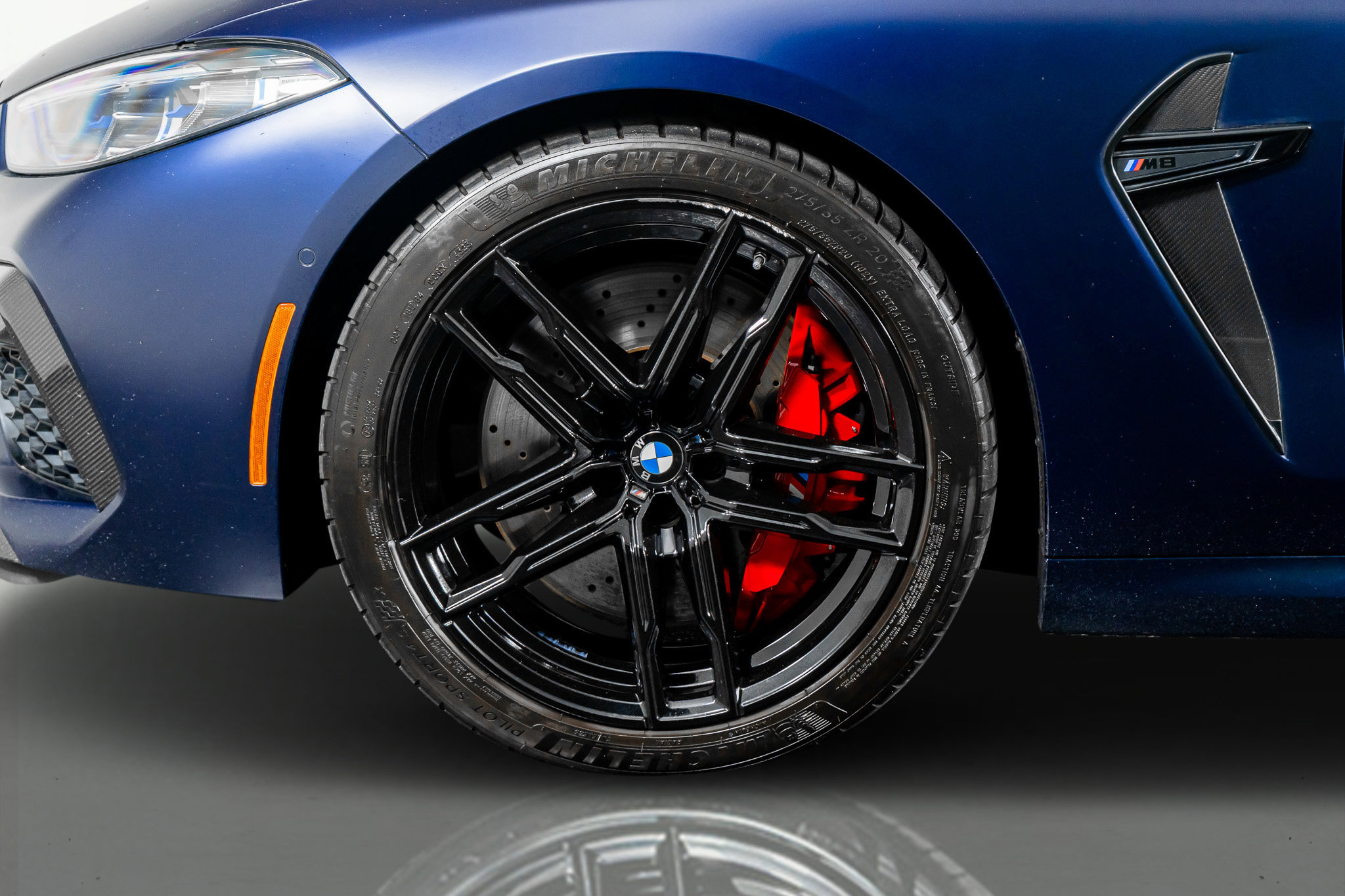 Used 2025 BMW M8 Competition w/ M Carbon Exterior Package image 20