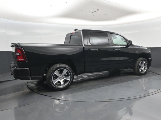 New 2027 RAM 1500 Express RWD image 33