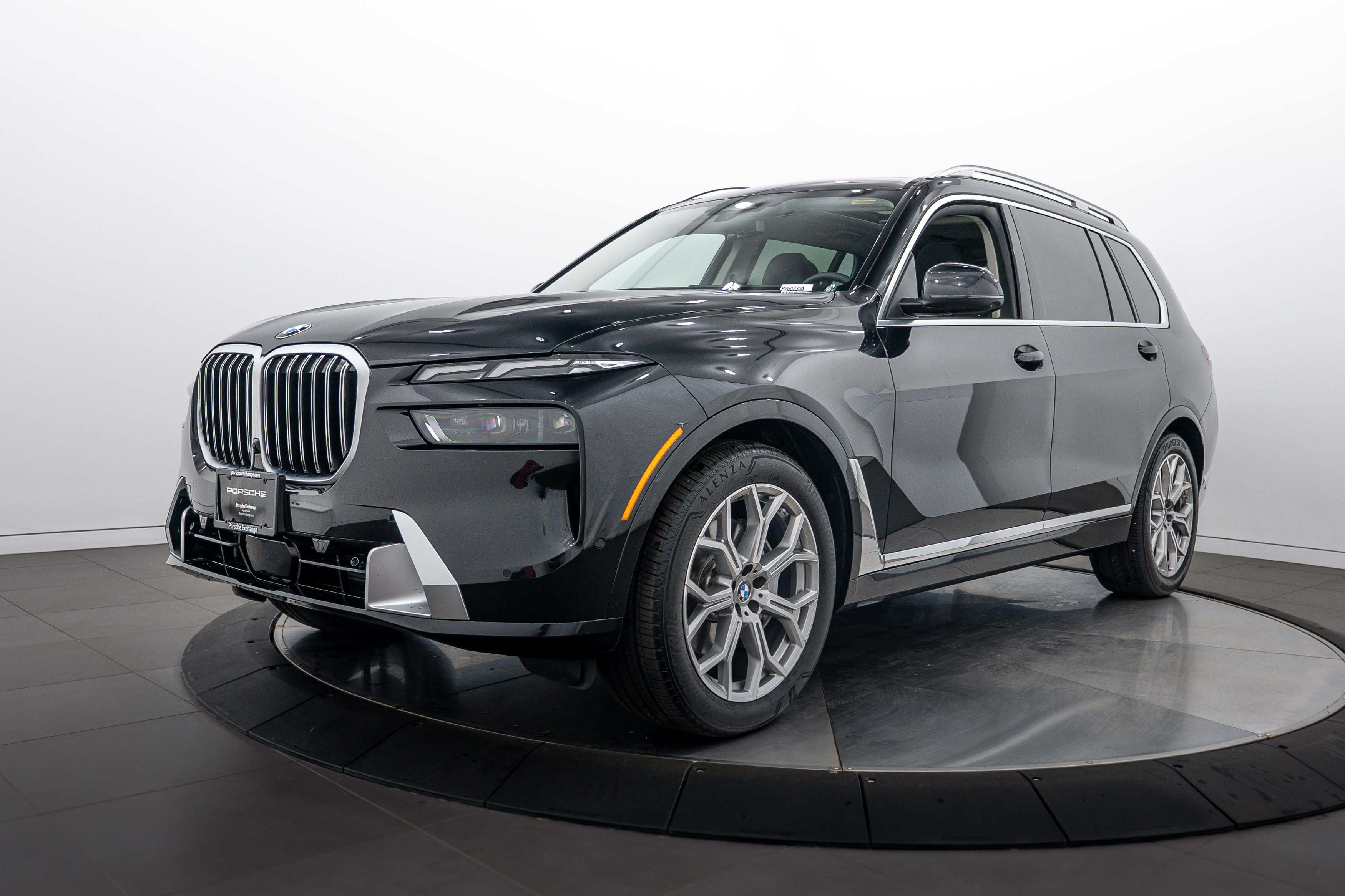 Used 2025 BMW X7 xDrive40i w/ Premium Package