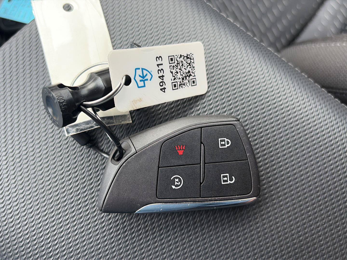 Used 2026 Chevrolet Equinox LT AWD/4WD image 29