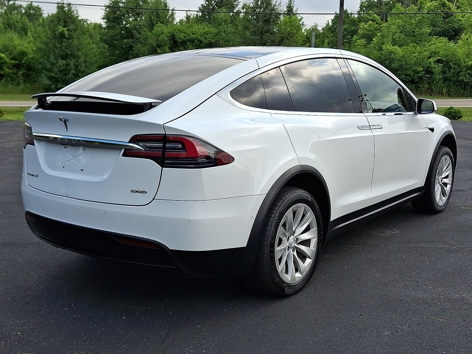 Used 2018 Tesla Model X 75D AWD/4WD image 25