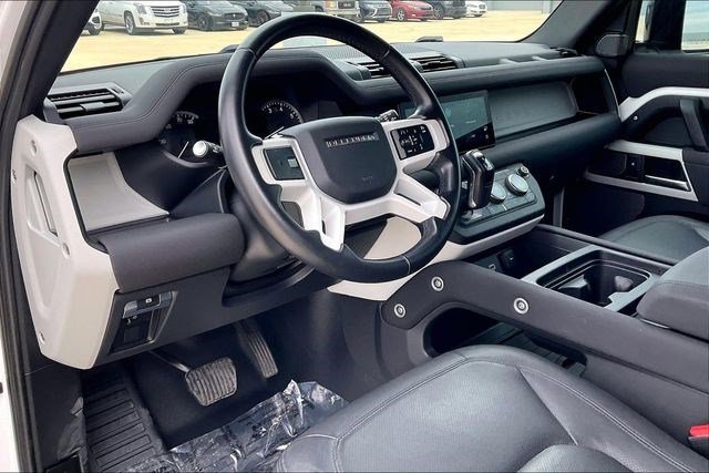 Certified 2023 Land Rover Defender 90 S image 16