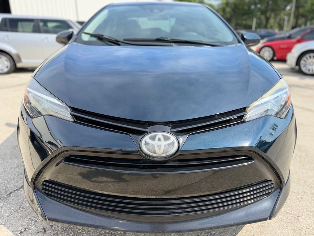 Used 2017 Toyota Corolla LE FWD image 8
