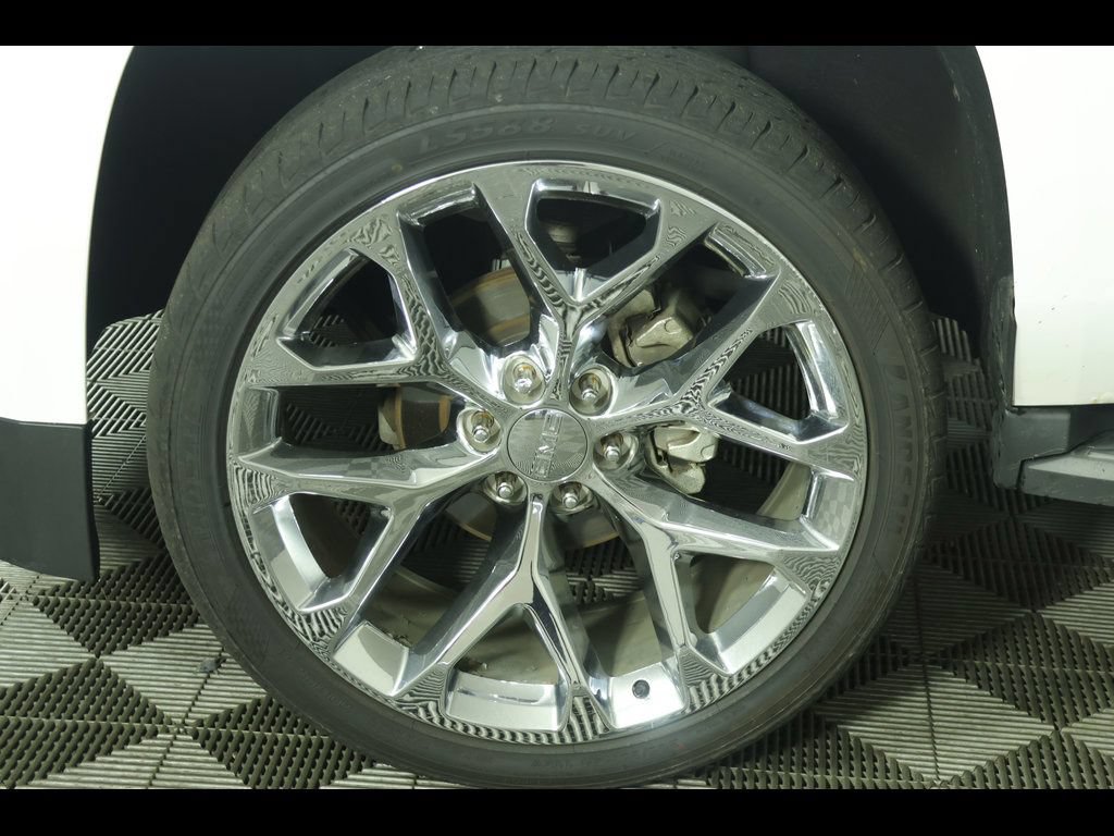 Used 2015 Chevrolet Tahoe LT AWD/4WD image 13