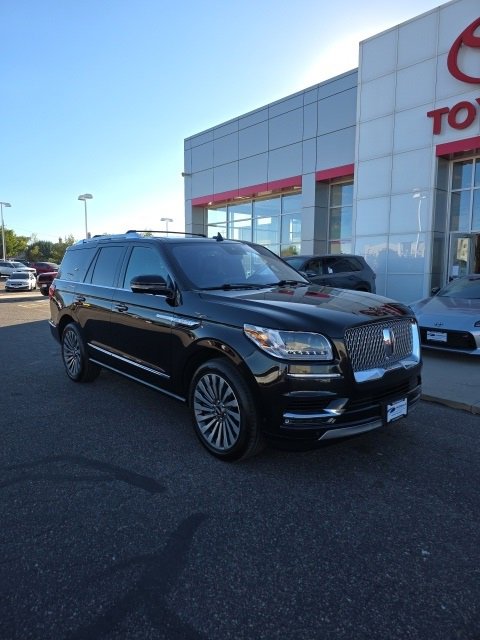 Used 2020 Lincoln Navigator Reserve image 7