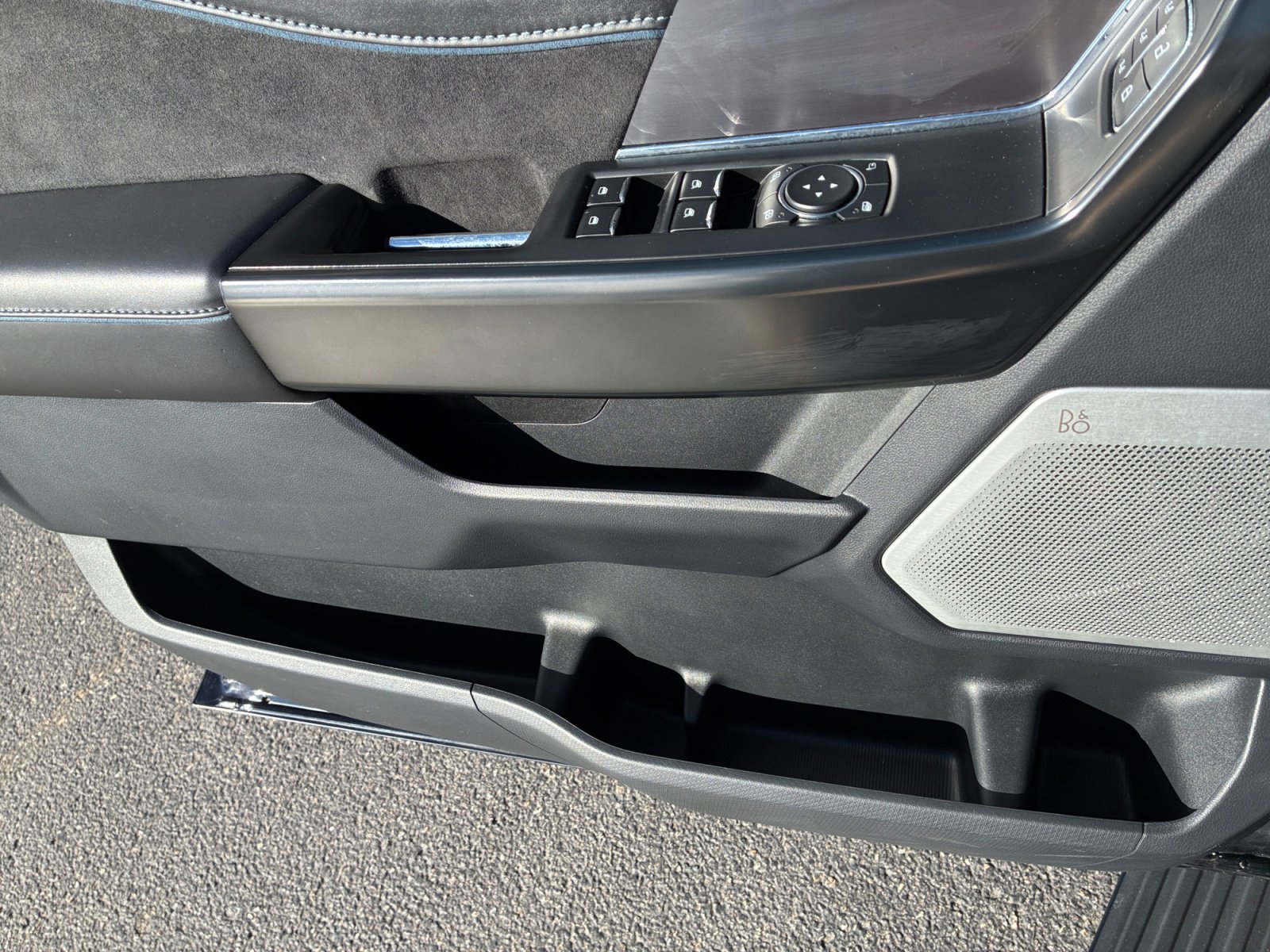 Certified 2024 Ford F150 Platinum image 13