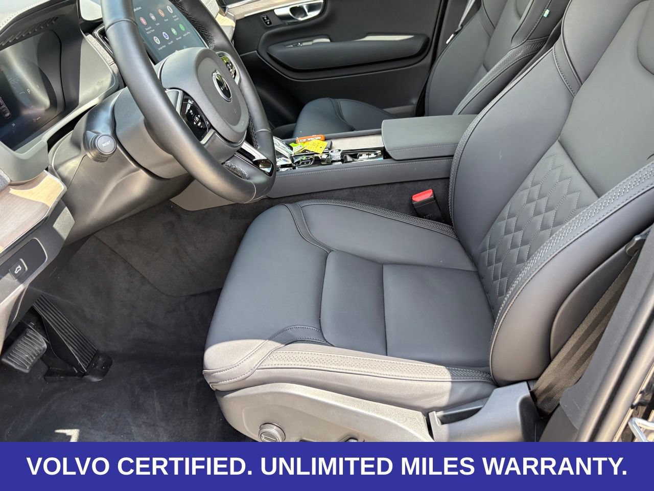 Certified 2025 Volvo XC90 B6 Plus AWD/4WD image 26