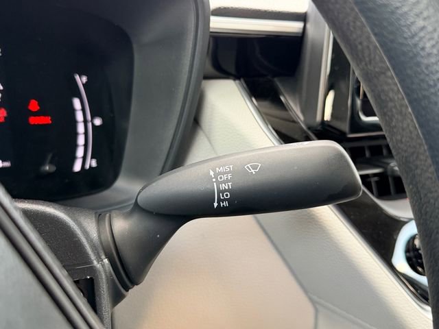 Used 2026 Toyota Corolla Cross L image 20