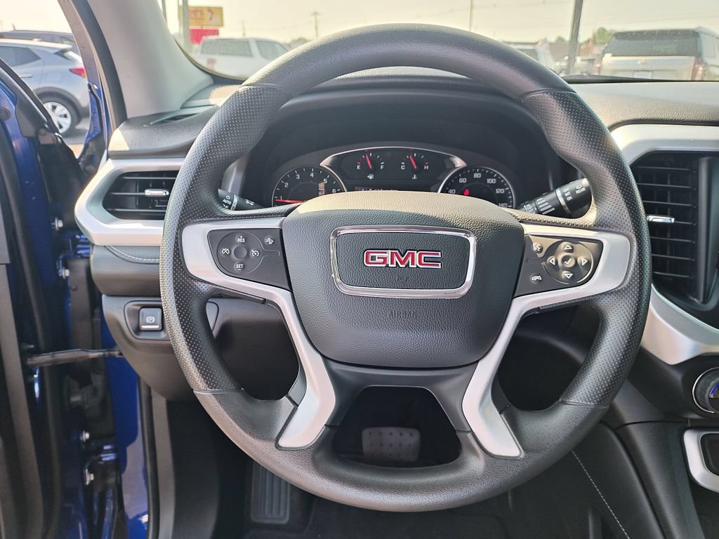 Used 2023 GMC Acadia SLE FWD image 14