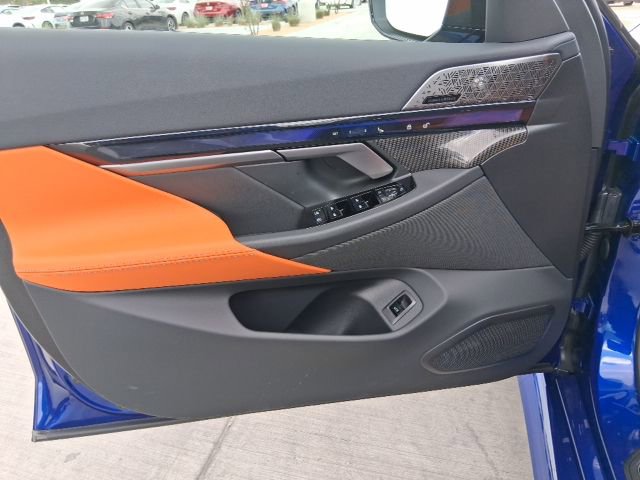 New 2026 BMW M5 w/ Carbon Package AWD/4WD image 14