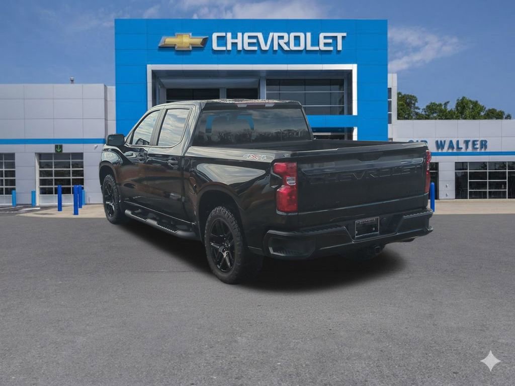 Used 2023 Chevrolet Silverado 1500 Custom w/ Rally Edition image 4