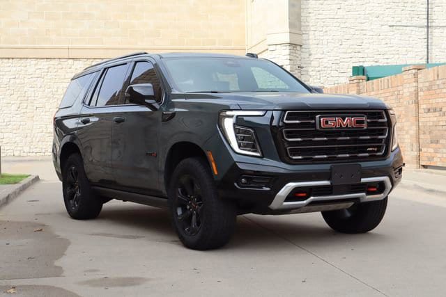 Used 2026 GMC Yukon AT4 Ultimate AWD/4WD image 2
