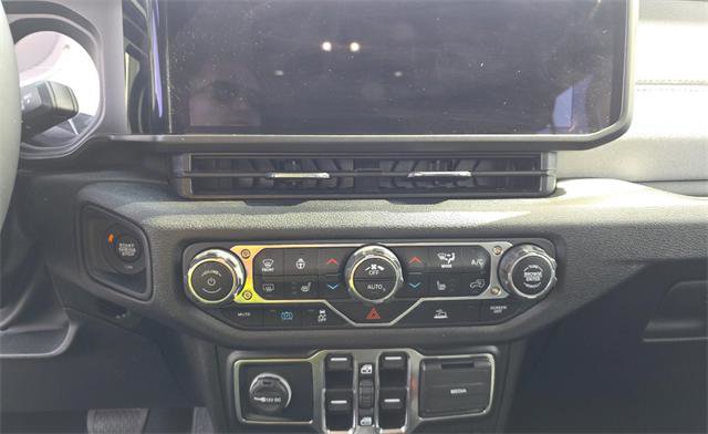 Used 2025 Jeep Wrangler Unlimited Sport S 4xe w/ Convenience Group image 10