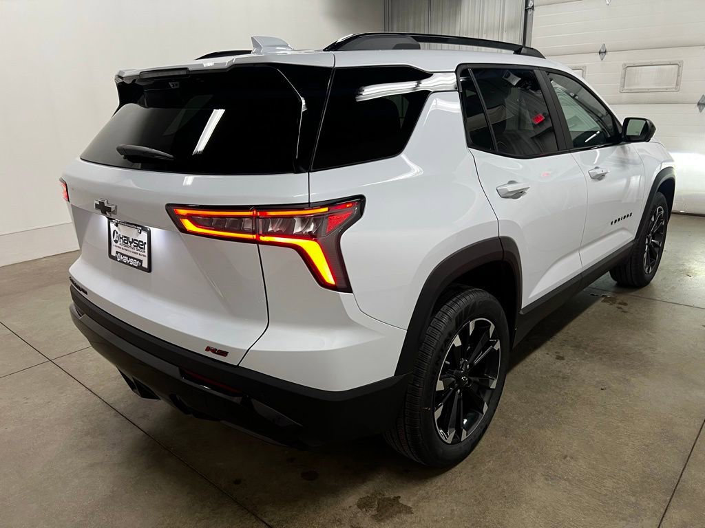 New 2026 Chevrolet Equinox RS w/ Convenience Package III image 3