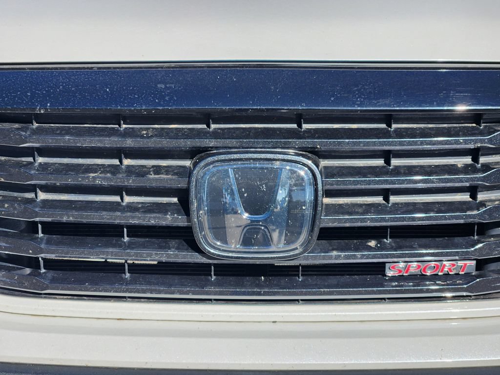 Used 2021 Honda Ridgeline Sport image 11