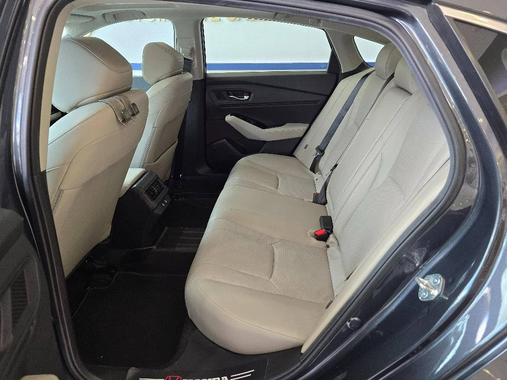 Used 2025 Honda Accord Touring image 17