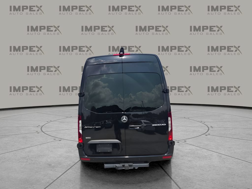 Used 2024 Mercedes-Benz Sprinter 3500 image 4