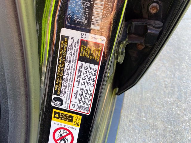 Used 2013 Toyota Avalon XLE Touring FWD image 29