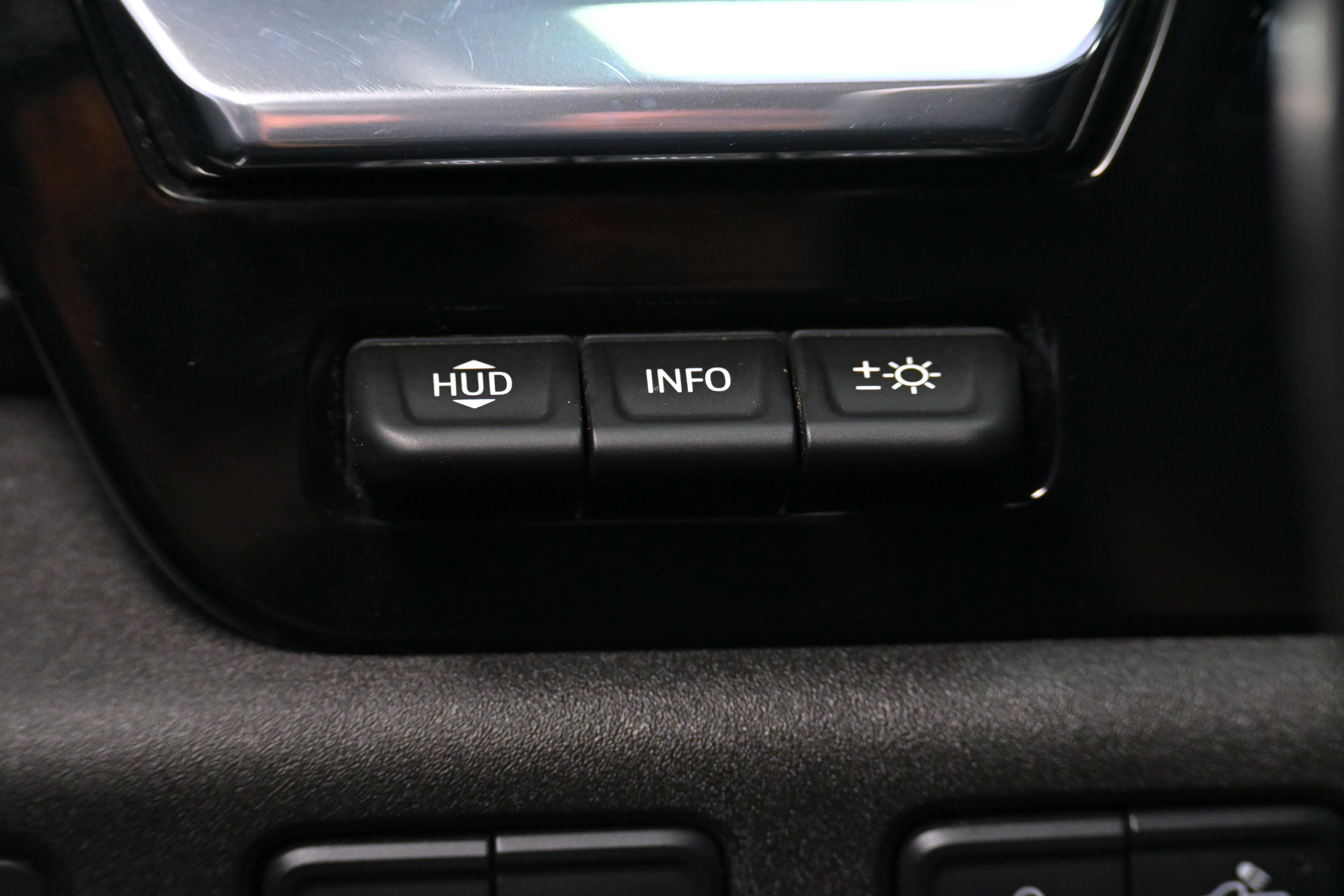 Used 2024 Chevrolet Silverado 2500 High Country w/ High Country Premium Package image 24