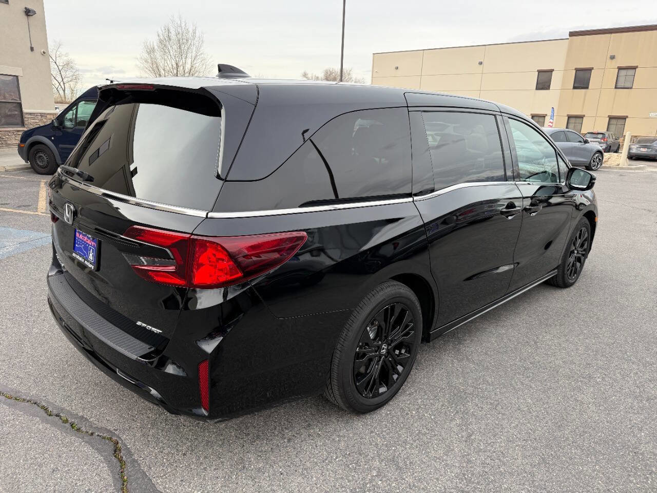 Used 2025 Honda Odyssey Sport-L image 8