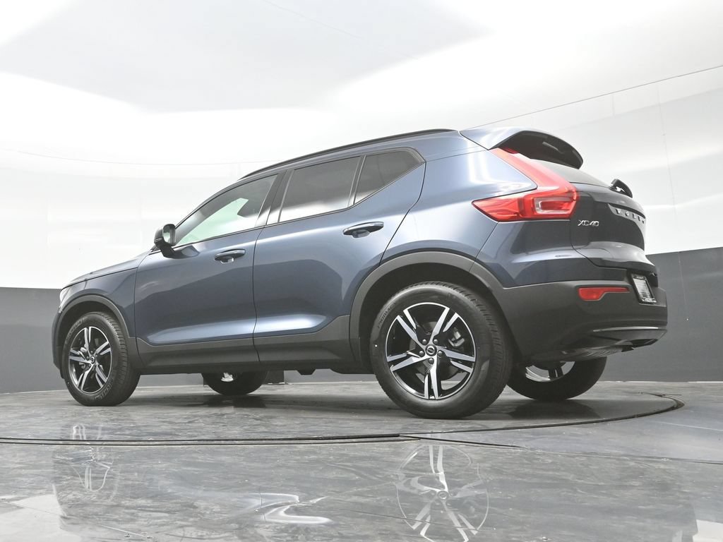 New 2026 Volvo XC40 B5 Core w/ Climate Package AWD/4WD image 29