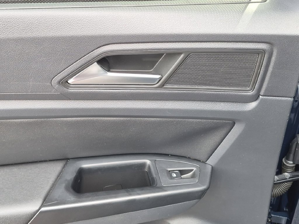 Used 2020 Volkswagen Atlas SE w/ Panoramic Sunroof Package FWD image 24