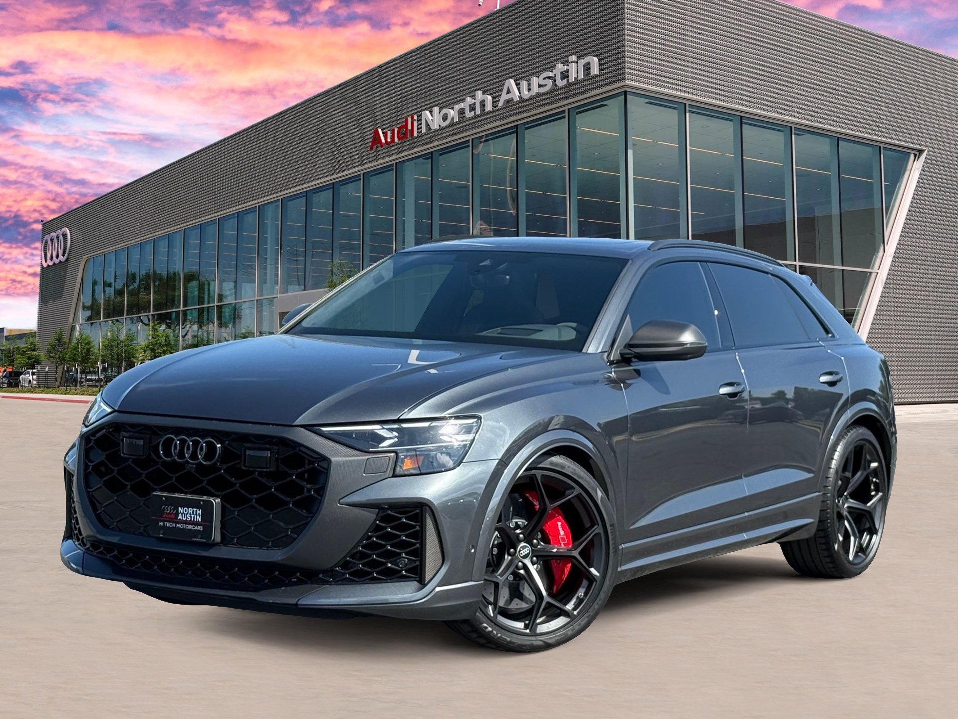 Used 2025 Audi RS Q8 performance