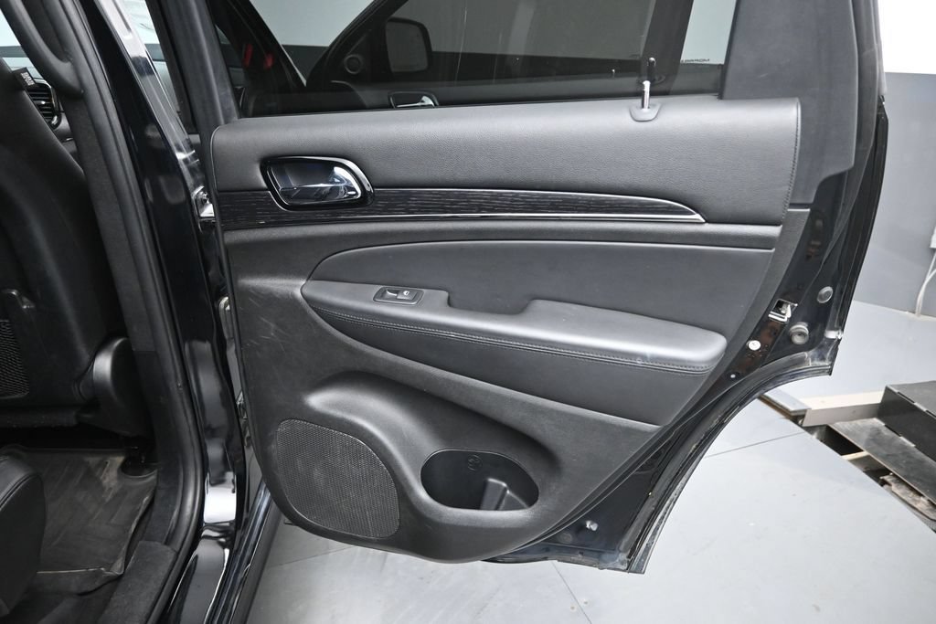 Used 2019 Jeep Grand Cherokee High Altitude AWD/4WD image 16